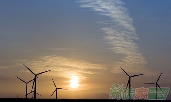 燃?xì)獍l(fā)電最高可達(dá)54%、煤電最低仍占11%
